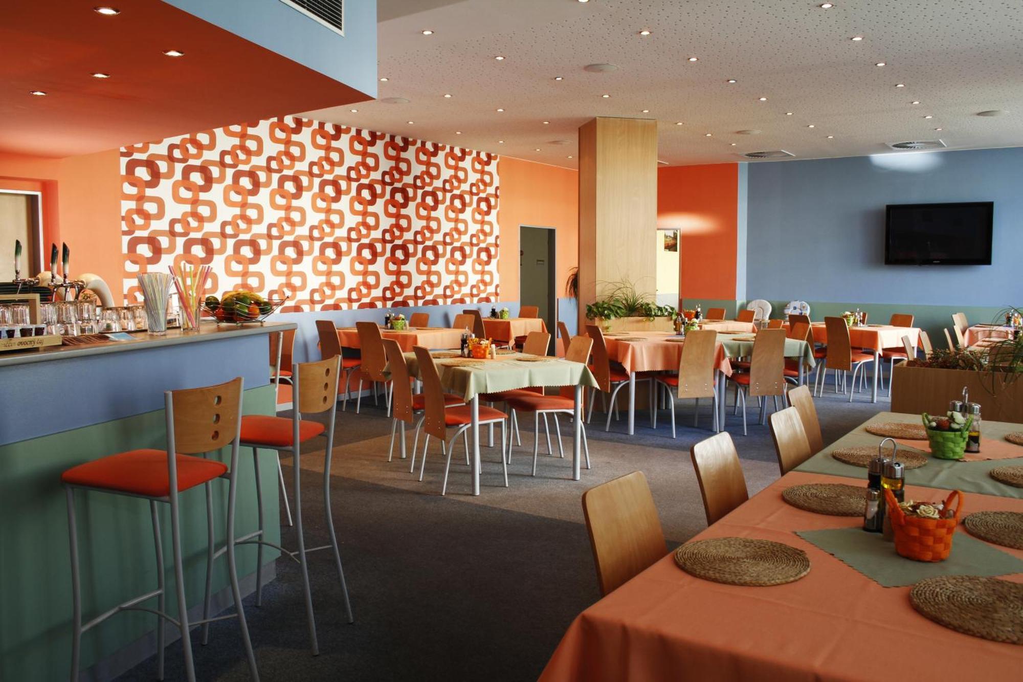 Sport Hotel Ticha Orlice Usti nad Orlici Luaran gambar
